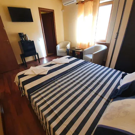 August Guest house 3*